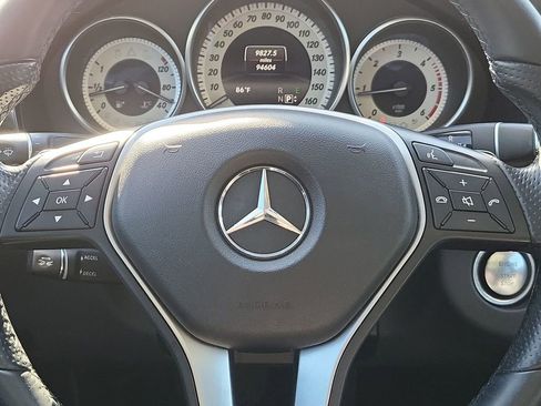 Used 2014 Mercedes-Benz E 250 BlueTEC Sedan image 11