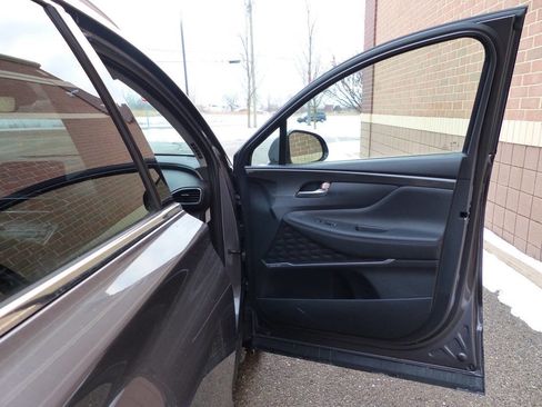 Used 2022 Hyundai Santa Fe SEL Premium image 33