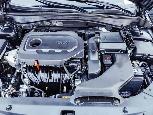 Used 2019 Kia Optima S w/ S Panoramic Sunroof Package image 32