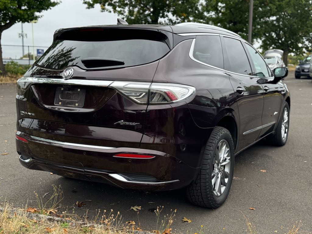 Used 2023 Buick Enclave Avenir w/ Avenir Technology Package AWD/4WD image 2
