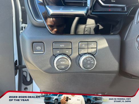 New 2026 GMC Sierra 1500 SLT w/ SLT Premium Plus Package image 25