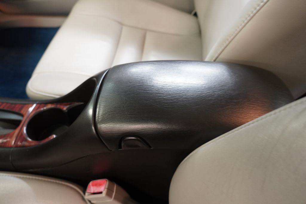 Used 2007 Chevrolet Monte Carlo SS w/ Convenience Package FWD image 20