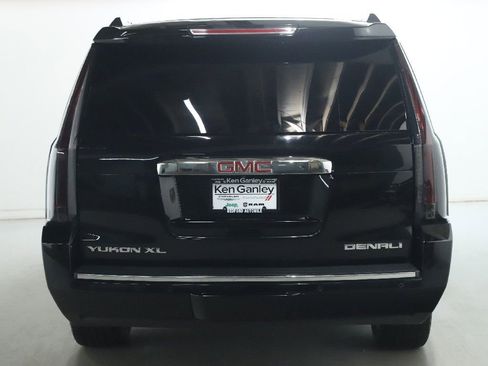 Used 2020 GMC Yukon XL Denali AWD/4WD image 45