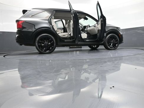Used 2022 Kia Sorento SX AWD/4WD image 50
