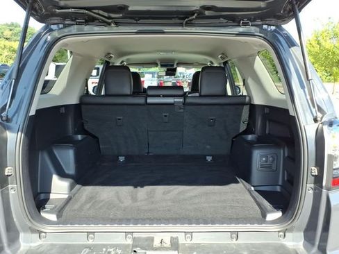 Used 2024 Toyota 4Runner TRD Sport w/ Technology Package AWD/4WD image 11
