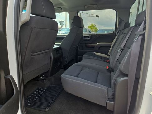 Used 2017 GMC Sierra 3500 SLE w/ SLE Fleet Preferred Package AWD/4WD image 11