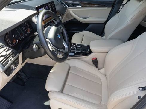 Certified 2022 BMW X3 xDrive30i w/ Premium Package 2 (ZPA) AWD/4WD image 2