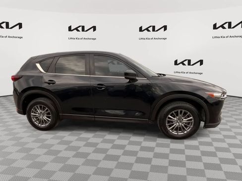 Used 2017 MAZDA CX-5 Sport AWD/4WD image 9