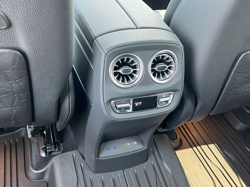 Used 2025 Mercedes-Benz G 63 AMG 4MATIC image 20