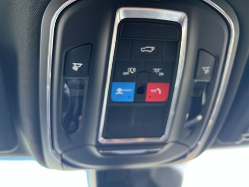 New 2025 Jeep Grand Cherokee L Limited w/ Trailer Tow Package image 40