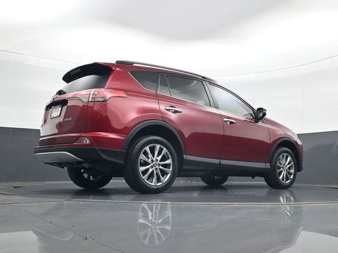 Used 2018 Toyota RAV4 Limited FWD image 25