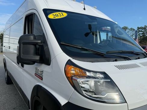 Used 2021 RAM ProMaster 2500 image 17