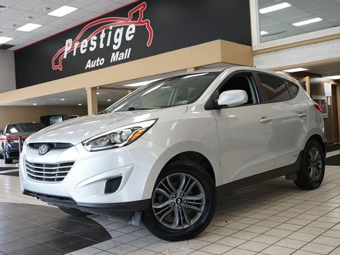 Used 2015 Hyundai Tucson GLS w/ Option Group 02 AWD/4WD image 13