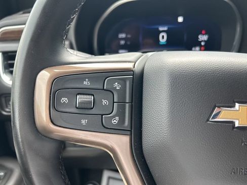Used 2023 Chevrolet Tahoe High Country w/ LPO, Illumination Package AWD/4WD image 32