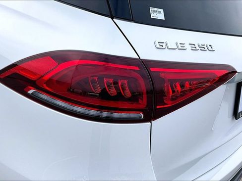 Used 2021 Mercedes-Benz GLE 350 4MATIC image 21