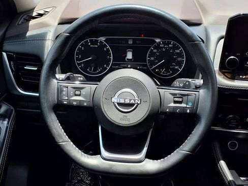 Used 2023 Nissan Rogue SL w/ SL Premium Package FWD image 19