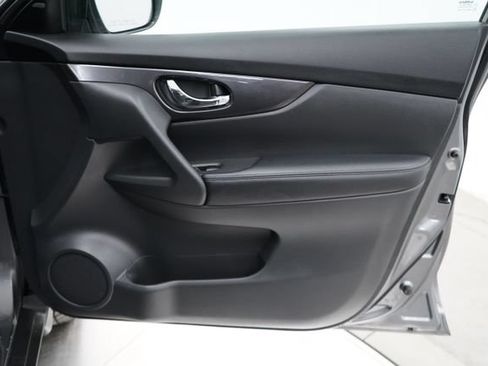 Used 2020 Nissan Rogue SV AWD/4WD image 47