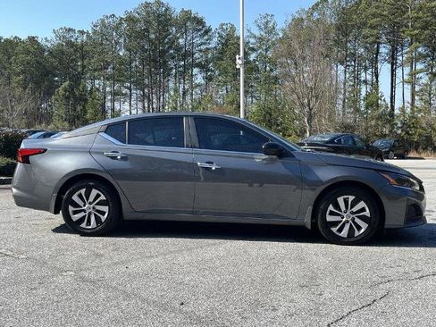 Certified 2025 Nissan Altima 2.5 S image 24