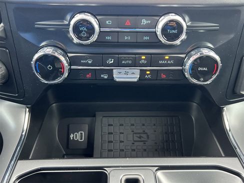 New 2025 Ford F150 XLT w/ Equipment Group 302A MID image 8