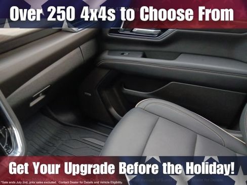Used 2025 GMC Yukon XL Elevation w/ LPO, Elevation Black Package AWD/4WD image 30