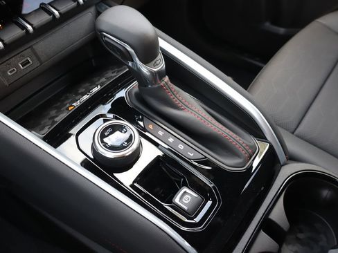 New 2026 Chevrolet Colorado Z71 AWD/4WD image 11