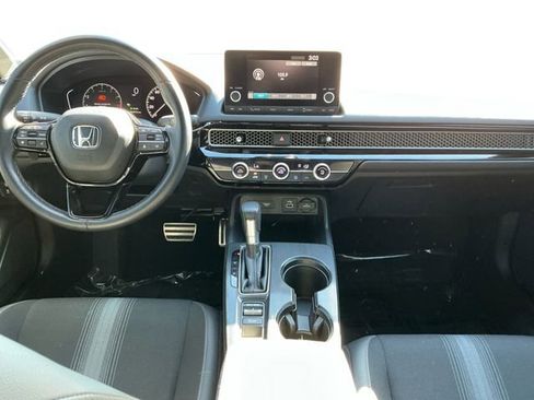Used 2024 Honda Civic Sport image 12