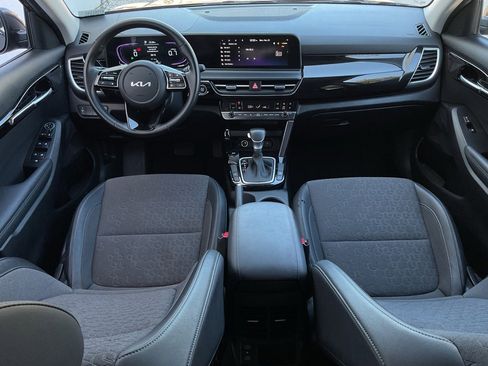 Used 2025 Kia Seltos S image 20