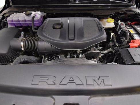 New 2026 RAM 1500 4x4 Crew Cab image 10