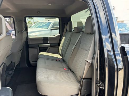 Used 2017 Ford F150 XLT RWD image 5