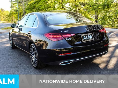 Used 2025 Mercedes-Benz C 300 Sedan image 5