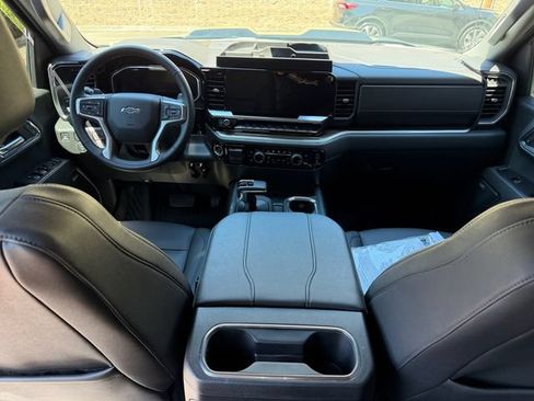 Certified 2026 Chevrolet Silverado 1500 LT Trail Boss w/ LT Trail Boss Premium Package AWD/4WD image 21