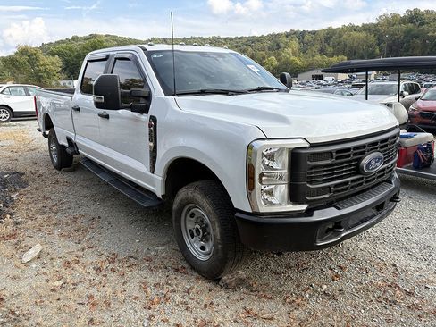 Used 2024 Ford F350 XL w/ Snow Plow Prep Package image 2