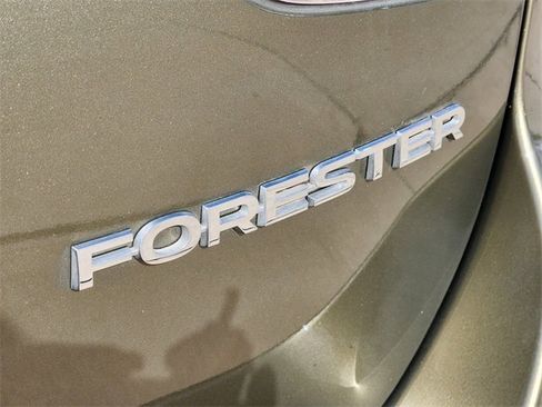 Certified 2023 Subaru Forester Premium image 10