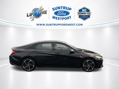 Used 2023 Hyundai Elantra N Line FWD image 3