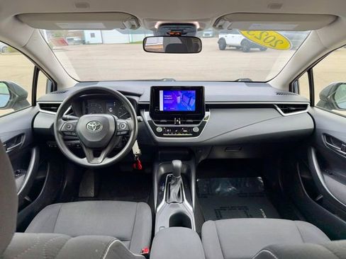 Used 2023 Toyota Corolla LE FWD image 14