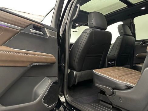 New 2026 GMC Acadia Denali Ultimate image 45
