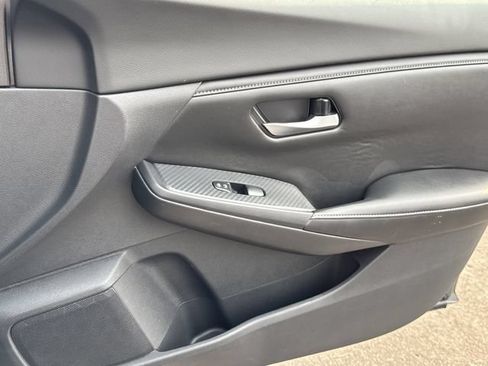 Used 2021 Nissan Sentra SV FWD image 25
