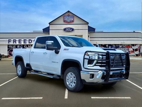 Used 2024 Chevrolet Silverado 2500 LTZ w/ LTZ Premium Package AWD/4WD image 1