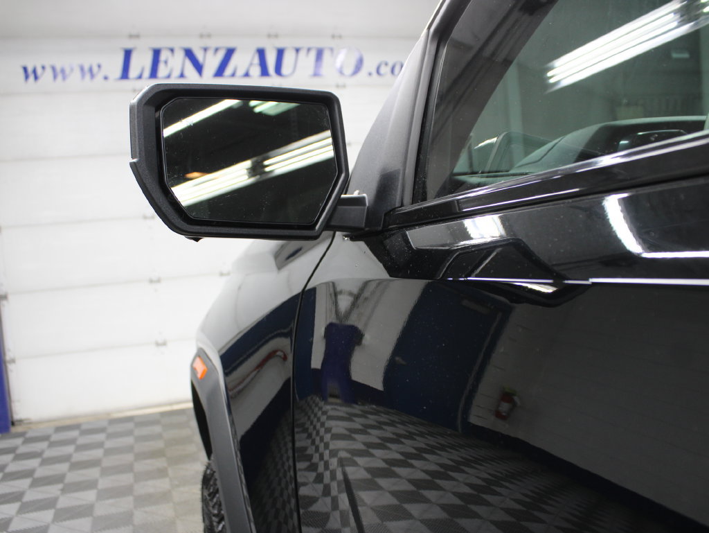 Used 2025 GMC Canyon AT4 w/ AT4X Package AWD/4WD image 78