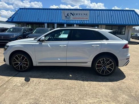 Used 2019 Audi Q8 Premium Plus AWD/4WD image 8