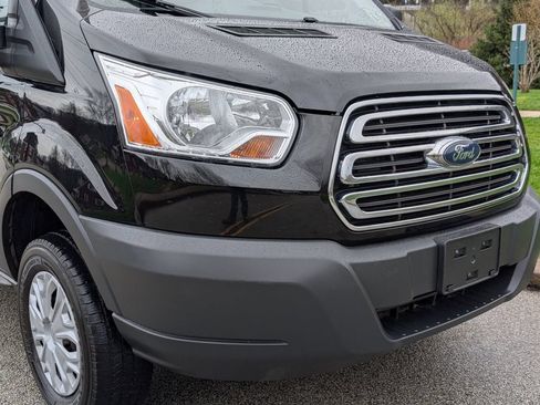 Used 2018 Ford Transit 150 130 Low Roof w/ Exterior Upgrade Package RWD image 11