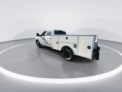 New 2026 RAM 3500 Tradesman AWD/4WD image 6