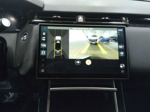 Used 2025 Land Rover Range Rover Velar Dynamic SE AWD/4WD image 4