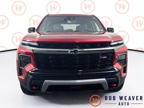 Used 2026 Chevrolet Traverse Z71 w/ Driver Confidence Package AWD/4WD image 2