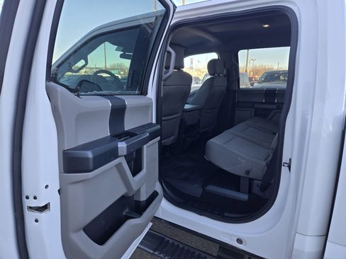 Used 2020 Ford F350 XLT w/ XLT Value Package image 12