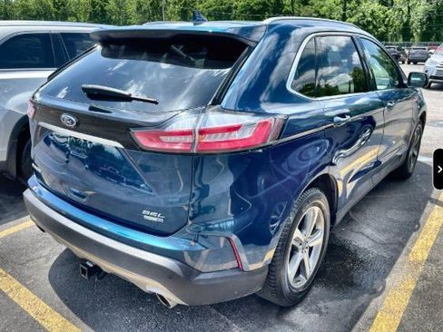 Used 2020 Ford Edge SEL w/ Convenience Package AWD/4WD image 3