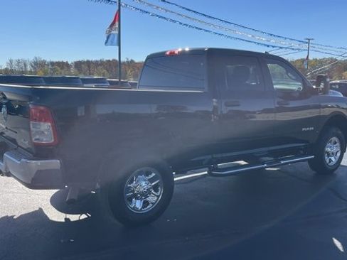 Used 2024 RAM 2500 Big Horn w/ Bed Utility Group image 7