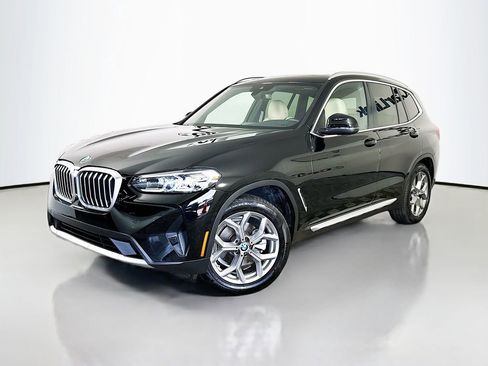 Used 2022 BMW X3 sDrive30i w/ Convenience Package RWD image 3