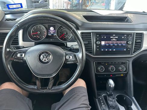 Used 2018 Volkswagen Atlas SE FWD image 23