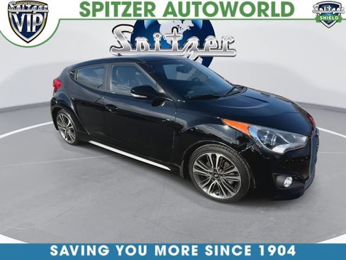 Used 2016 Hyundai Veloster Turbo image 2